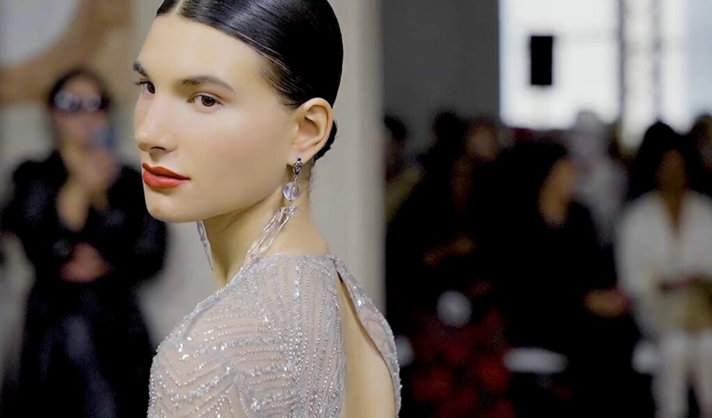 INCLOVER (TAMYR) : entre héritage kazakh et haute couture parisienne Haute couture : LE HUITIÈME ART Paris Fashion Week Haute Couture Week